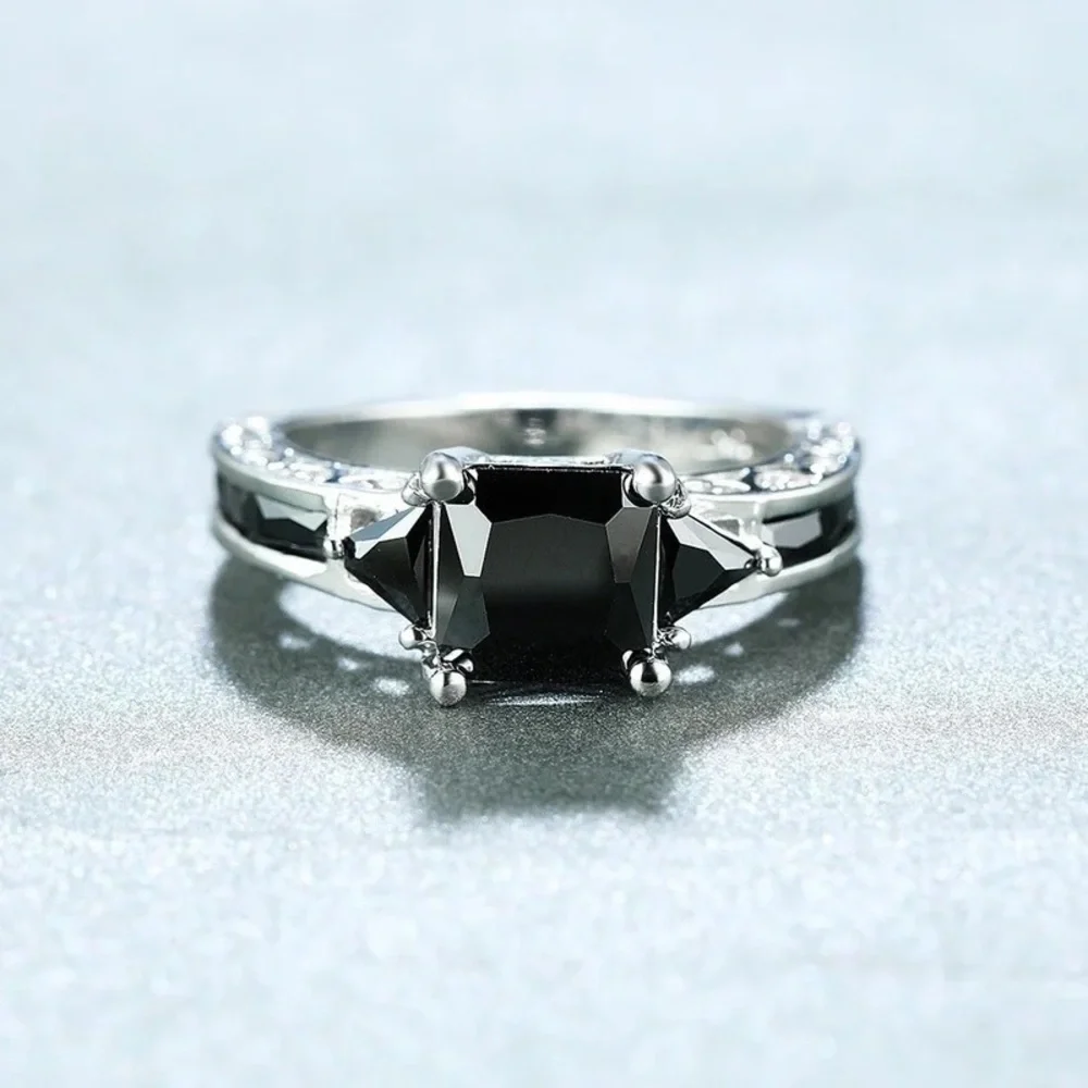 Delicate Silver Color Trendy Ring Black Zircon
Stones Wedding Engagement Jewelry - Picture 3 of 4